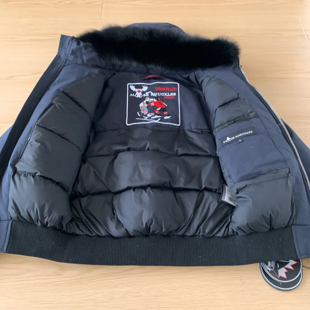 ：Y 116 ：Black Navy Blue Cream White 🇨🇦Moose knuckles/ 02/ ： / （ ） Moose knuckles . 2007 🇨🇦 ！ Premium ， 。 ， RMB 5040-15000 ！ ，LOGO ✂️. ！ . ！ MONCLER/ Canada Goose/ ，Moose knuckles 2019 …… ✂️ 90% ， ！ ✂️ ， ! ✂️ YKK， ， ！ ✂️ ， . ！ ✂️ 3D ， ⚠️Size:s-2xl
